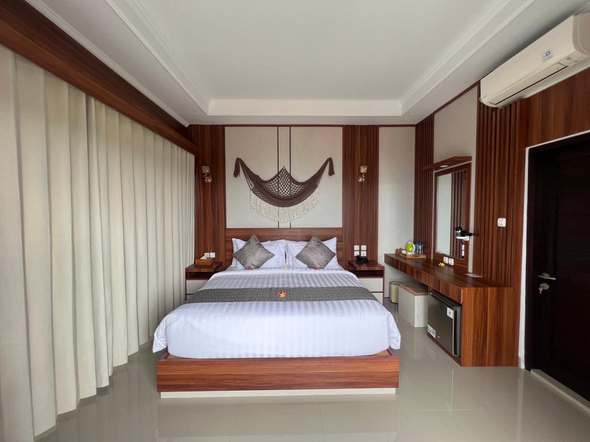 Grand Yuna Hotel Nusa Penida Toyapakeh Zewnętrze zdjęcie